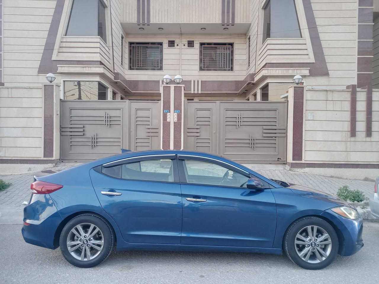 سلام عليكم النترا 2018 محرك 2000 دوش كير   اي تي المرغوبوارد امريكي سياره جديده صبغ قطعتين فقط سونار مرفقه ضمن الحادث السياره مواصفات السياره شاشه كبيره لمس تبريد بيانو رادار جانبي انقطع مياه اي بي اس مانع انزلاق نظام ايكو تقليل صرف ويلكم حجم 16 كروم تخم تاير جديد داخل السياره لونين لد امامي سياره جاهزه تدفئه تبريد فول اي نقص ما بيها مكان السياره كربلاء التحويل مباشر السعر 113بي مجال اي استفسار بخصوص السياره*********** سونار داخل المنشور
