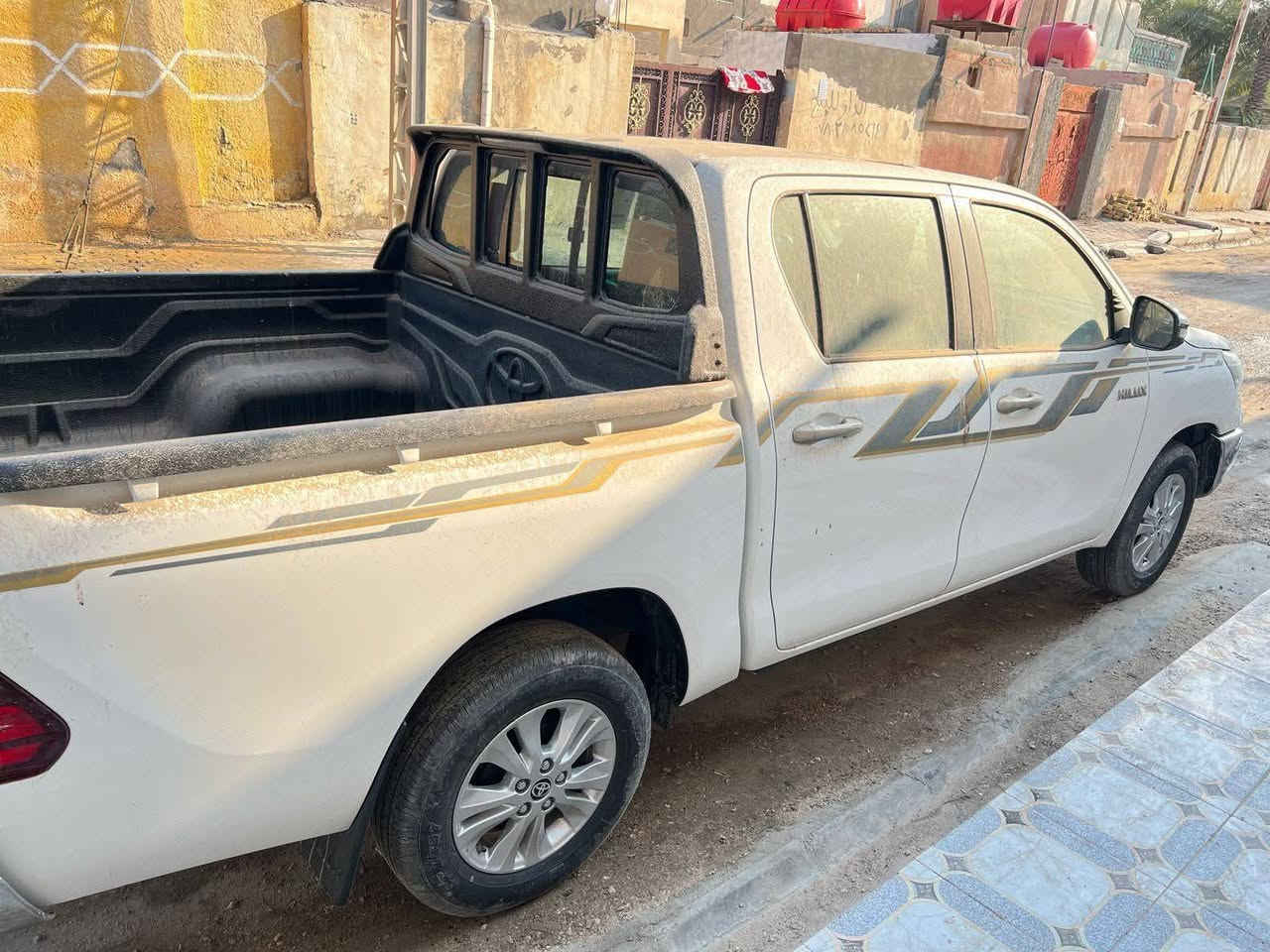 السلام عليكم تيوتا هايلوكس 2025 زيرو كويتي ساير فول موصفات. ***********
