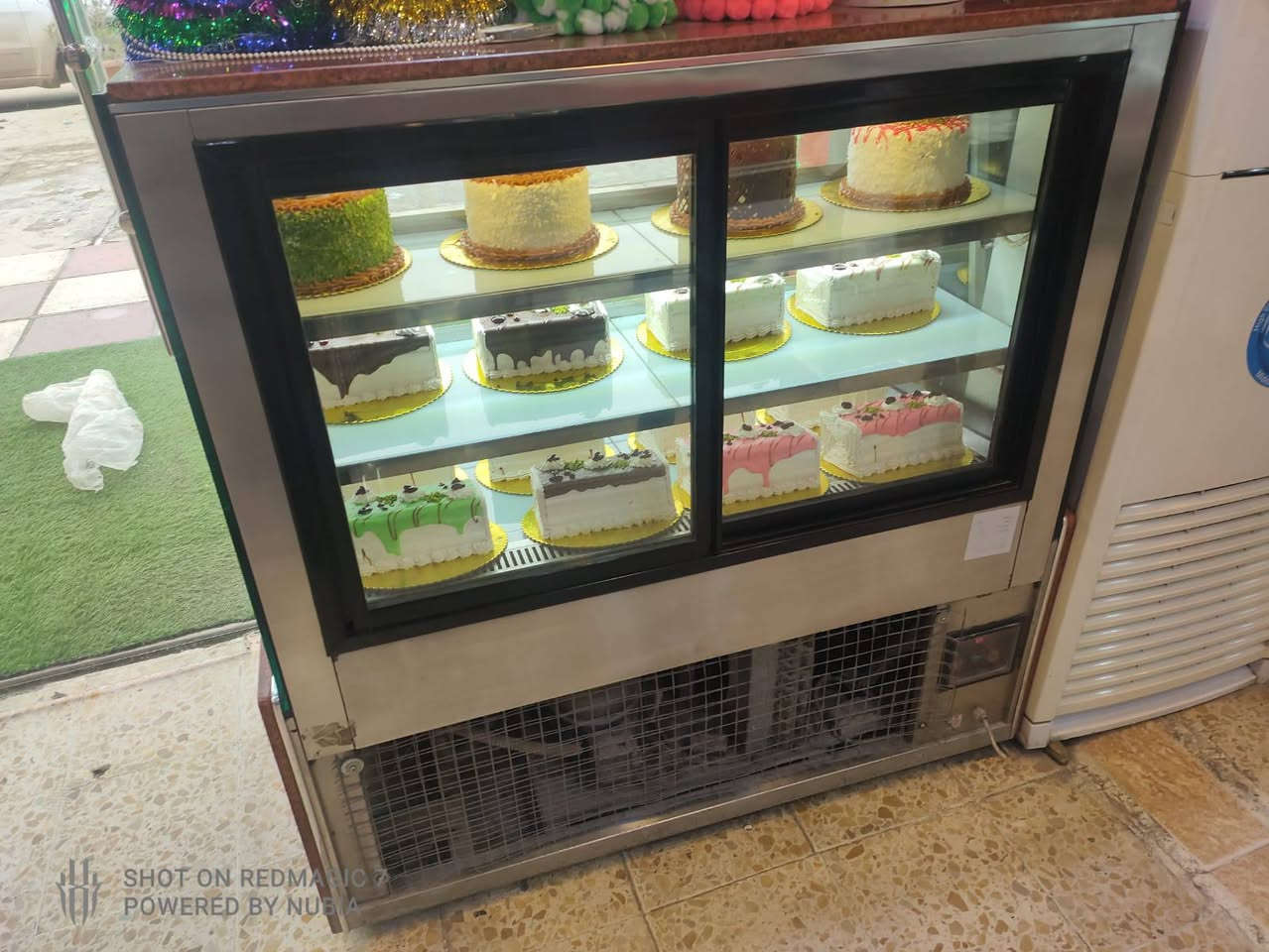 غراض للبيع صواني فرن مع خلاط وعارضة قياس متر و20 مكاني بابل شارع 30 للاستفسار  الاتصال على الرقم التالي ***********
