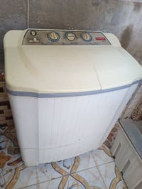 غساله للبيع كلش نضيفه السعر 65 كوت حي الجهاد 07746968274