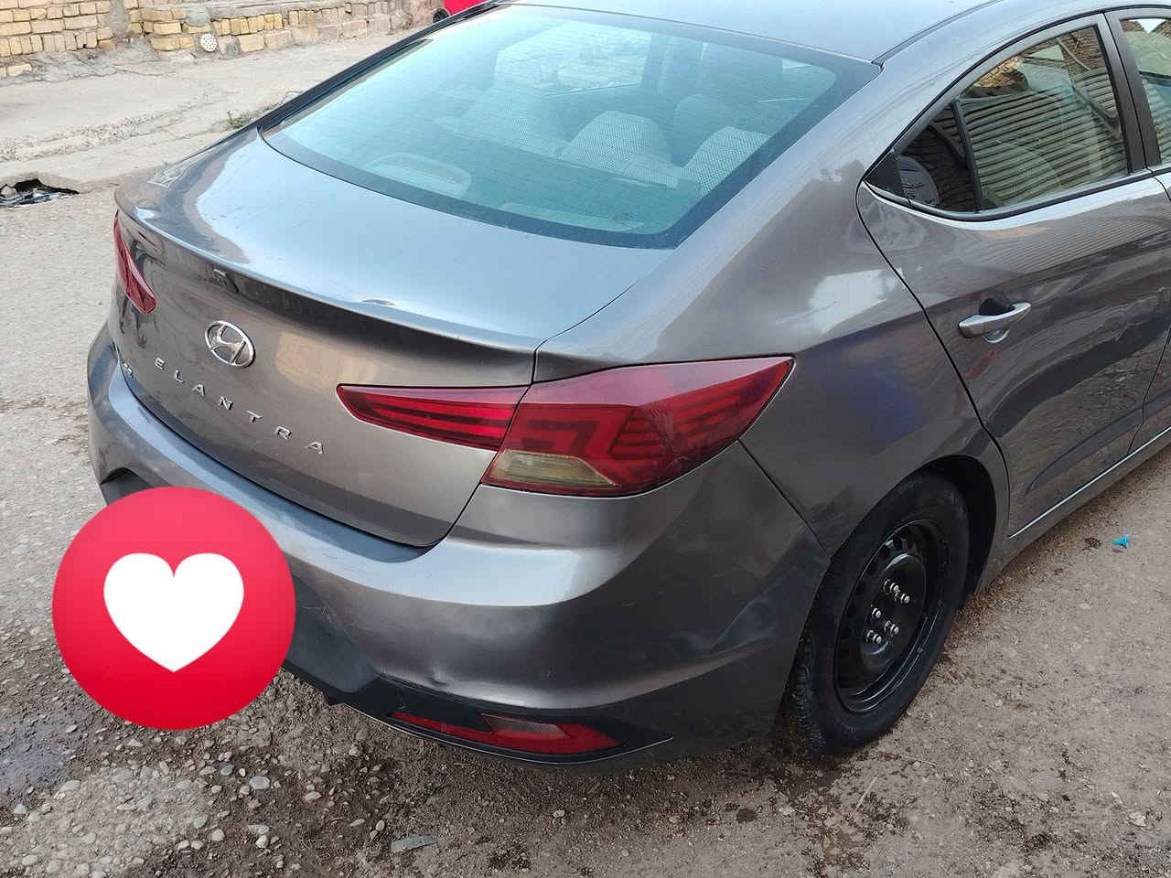 سياره الانتره 2020
رقم بغداد معوقين سنه 2027 ينفتح الحجز مالتها
وكاله عامه ام الصوره والباركود، 
حادثها جاملغ وبنيد تبديل والجاملغ الخلفي في العراق  صور السونار أدناه👇
سعرها 120 وبي مجال حك الجيه
#العنوان_مركز_الكوت .
للاستفسار الاتصال على الرقم ***********
