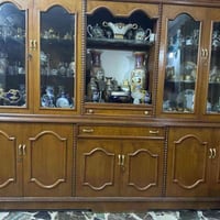 بوفية انتيكيا صاج اصلي للبيع  طولها ٣ متر تقريبا  وارتفاعها ٢ متر و ٢٥...