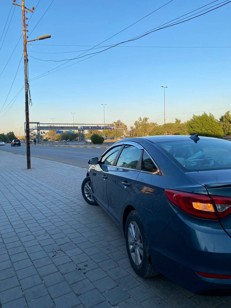 حجي سوناتا 2016 بيه جاملغ خلفي صبغ بأمريكا و جاملغ امامي بل عراق
ب 112 و بيه مجال
+964 771 348 9082
