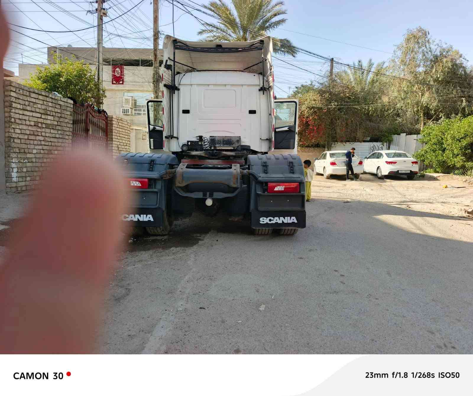 السلام عليكم للبيع ٢٠٠٢
كير عادي ٣ ب٣ رقم نينوى
مكينه انجكتر خطين
فقط راس السعر١٨٥
 للاستفسار ***********
