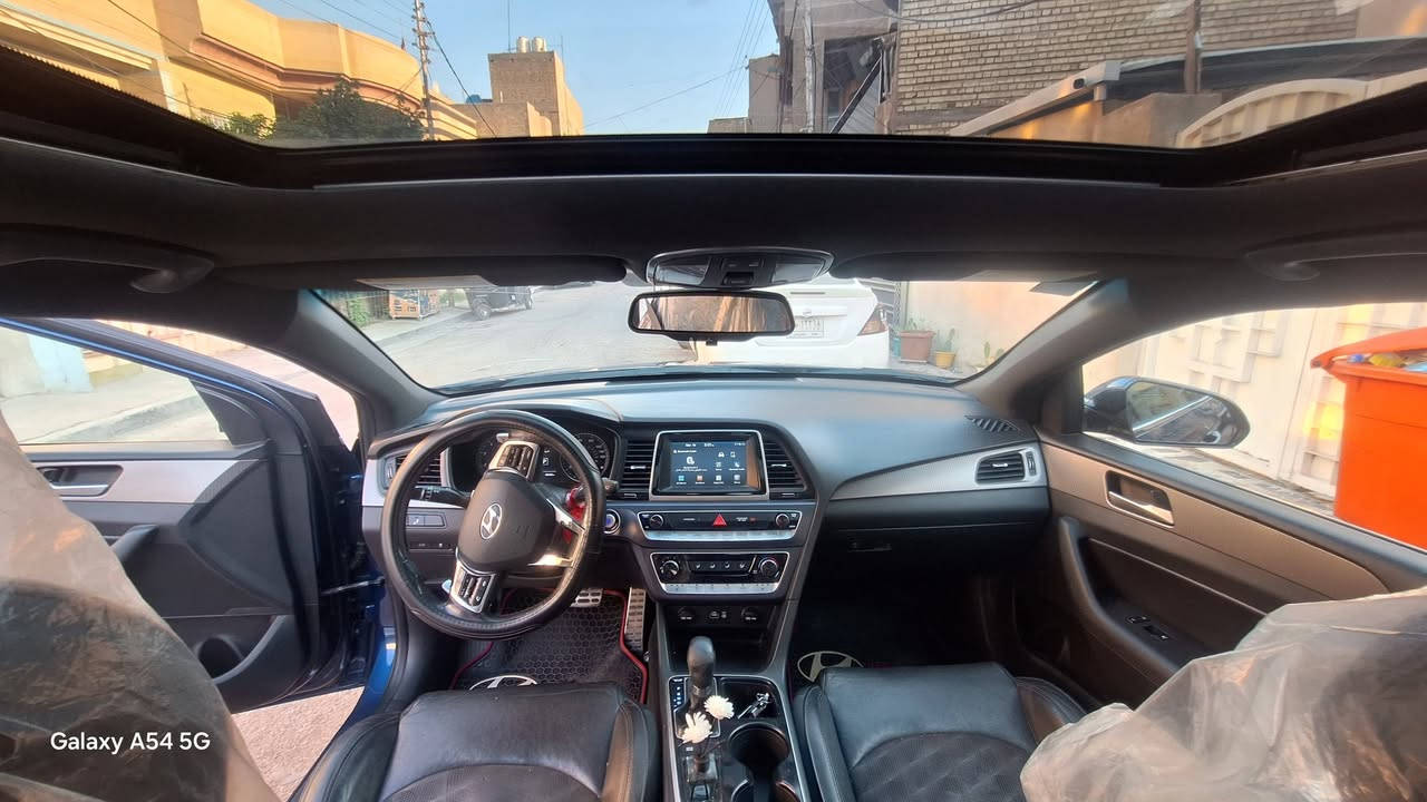 سوناتا بغداد بسمي فول مواصفات سبورت
موديل 2018 وارد امريكي
كامرة خلفية
فتحة سقف 
كشنات جلد تحكم كهربائي تدفئة
سبورت
فول مواصفات 
تحكمات
شفتات ستيرن 
شاشة ابل كار بلاي واندرويد اوتو
محرك 2400 GDI
حادثها جاملغ امامي والبنيد مرشوش ? سونار موجود بلمنشور
ماشيه 98 الف ميل
السعر133$ بيهة مجال 

رقم التواصل ***********
مكاني بغداد الحرية
