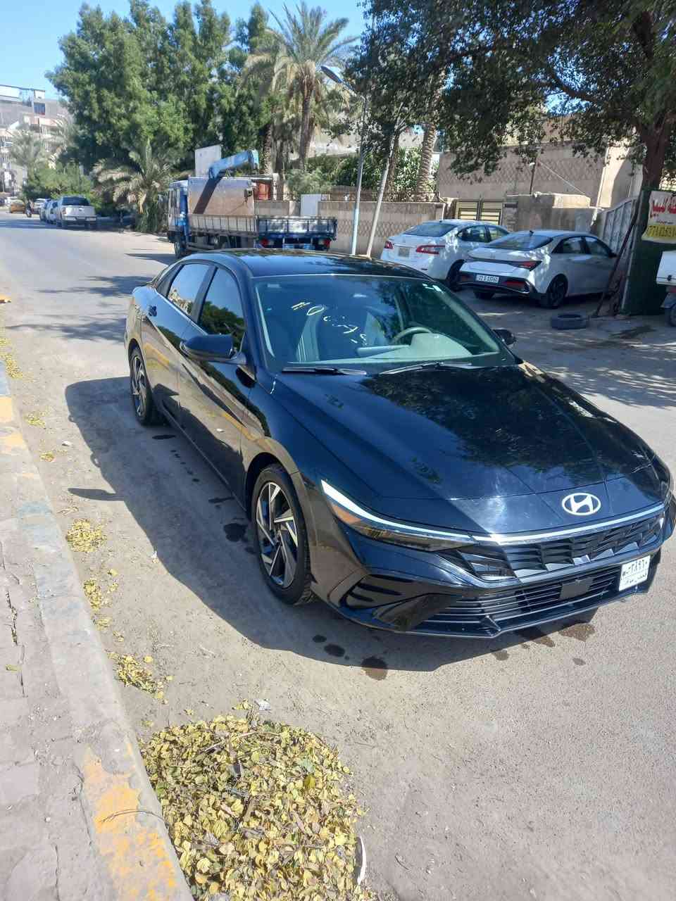 هونداي اللنترا ٢٠٢٤ دخول جديد فول حادث خفيف مع سرقه وغراظه وياه ماشيه ٢٧ الف بدون لوحات السعر ١٥٣ الاتصال ***********
