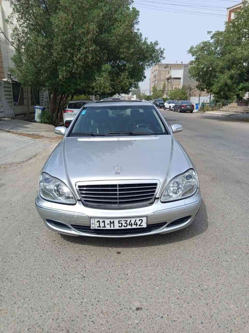 غواصة ٢٠٠٣ باب طويل كامله مكمله صبغ قطعه وحده الباقي بلادي سعرها ١٢٠ وبيها مجال *********** بغداد
