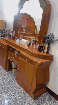 غرفه للبيع السعر 500الرقم 07719909277