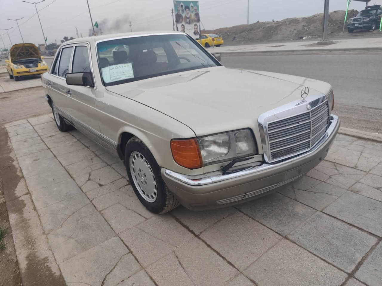 سلام عليكم مارسدس جامبو مديل 87 محرك بلادي بيهة بدايت بخار بدون خياس ولا قواعد ولا شواصي صدر 80/100 مصبوغة لجامالية تخم تاير غرفتهة حلوة سيارة تحويل ثانيوم رقم بغداد سعر 70 وبيهة مجال ***********
