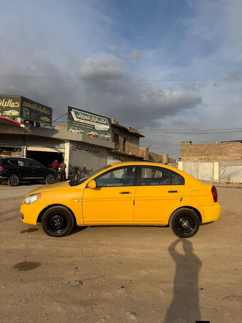 السلام عليكم 
اكسنت 
وارد امريكي 
موديل 2008
رقم بغداد الدولي 
محرك وكير شرط 
محرك 16 دوش 
هيئه وغرامات صفر 
سياره ضررها جاملغ وبوند بدون دواخل شرط  
شرط التحويل  والوكالة 
السعر 88$ وبيها مجال 
🛑ملاحظه مهمه
 يرجى الاتصال من  الساعه 9 صباحأ إلى الساعه 9 مساء
#العنوان موصل الجديده شارع بغداد مجاور سنتر بغداد
#مكتب ال رزان للسيارت
***********
***********
