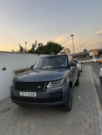رانج فوك ٨ سلندر سوبر جارج  موديل ٢٠٢٢  وارد امريكي الضرر الباب الخلفي...