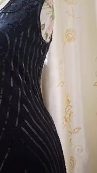 تخفيضات • ملابس مناسبات • ميك أب