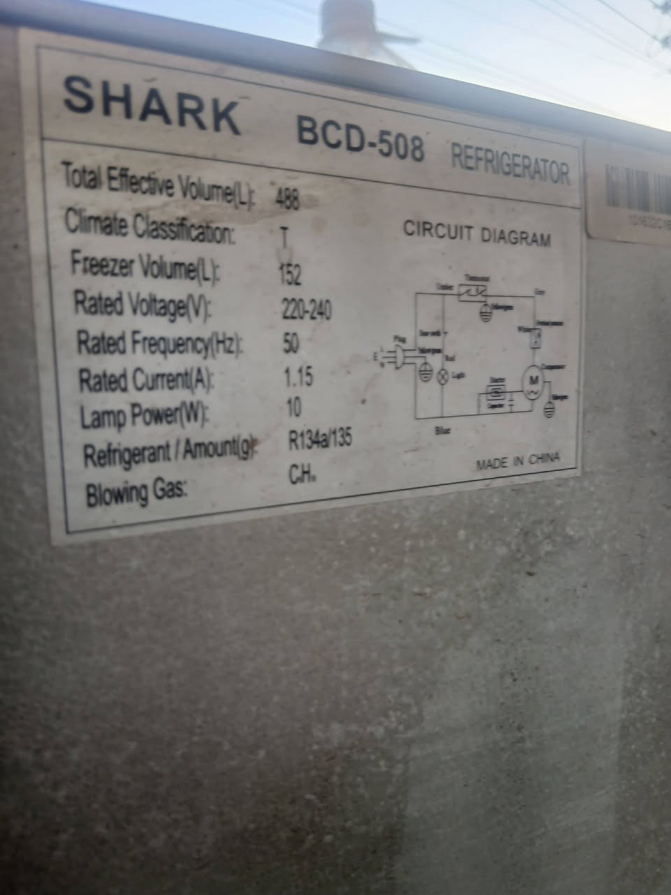 ثلاجه البيع سعر ١٦٠ شرط شغل والضمان/غساله شرط شغل سعر ٦٠ بغداد حي نصر قرب المعارض ***********
