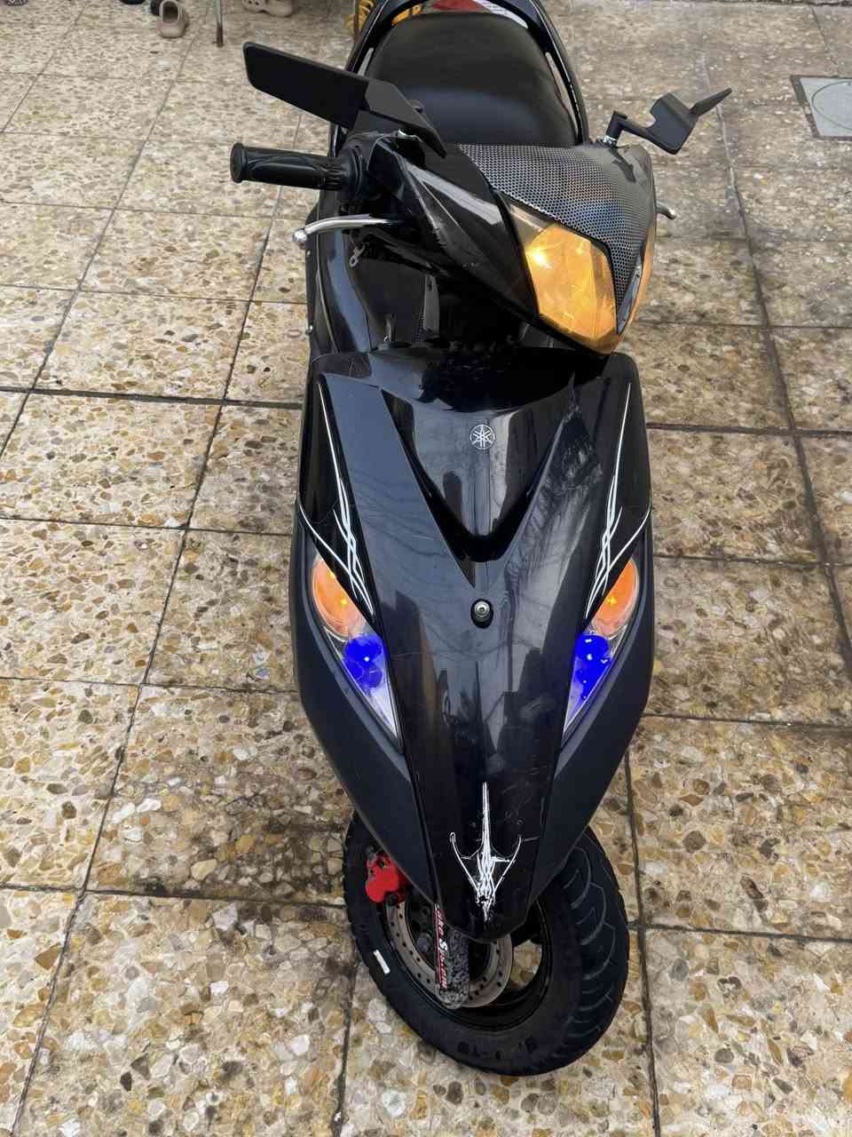 سلام عليكم ثعلب للبيع
دراجه مكفوله كفاله عامه

شلعه معدل فول كهربأيات كله شغاله نكره سلف 

مكاني بشعب السعر 600 وبيه مجال 

‭0772 681 8996‬
