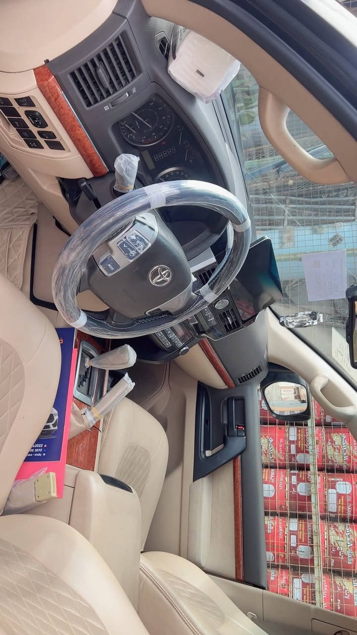 إسلام عليكم لاندكروز موديل 14 ابريم اصل رقم أربيل اتريد تحويل او وكاله السونار موجود بلمنشور مكان السياره بغداد الكرخ السعر 370
***********
