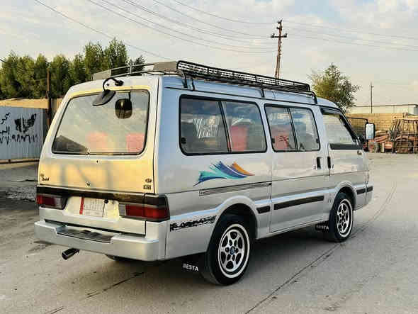 السلام عليكم كيا بسته موديل 1993 
السياره معمره تعمير يخبل ومرتب وما ناقصها برغي 
مصفره هيئه وغرامات تحويل تريد او وكاله سياره مال جناي نضيفه ومتعوب عليها ومصروف عليها هواي الله شاهد 
وبالحقيقه احلى من صور والسوك كلشي بي وكلشي بسعره 
السعر 60 وبيها مجال للشراي الطيبين-***********
