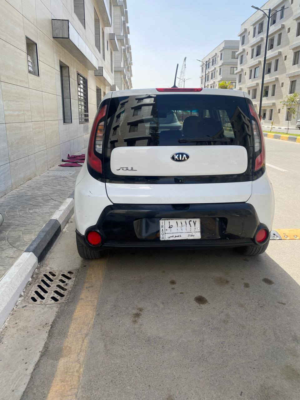 من رخصت الأمن المحترم 
للبيع سيارة صول موديل 2016 🚗
السيارة بيها حادث خفيف (جام لغ + باب)
المحرك والگير مكفولين 100% 💪
ماشية 100 ألف
مكان السيارة .بغداد
السعر المطلوب 11,500 وبيه مجال  للجادين 🤝
السيارة نظيفة 
📞 الاتصال: *********** او وات ساب
