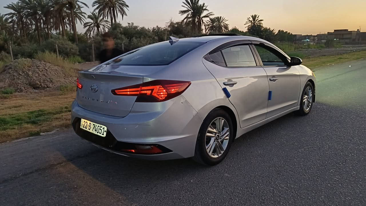 السلام عليكم
الانتره 2020 فول مواصفات
فتحه بصمه
رادار تحديد مسار
تدفئه بل كشنات
لايت زنون بك الدي
سياره ليبل واحد بيها كم قطعه ابيع حزام
تريد تحويل تريد وكاله
المكان بابل المسيب
السعر 106 وبيها مجال 
***********
