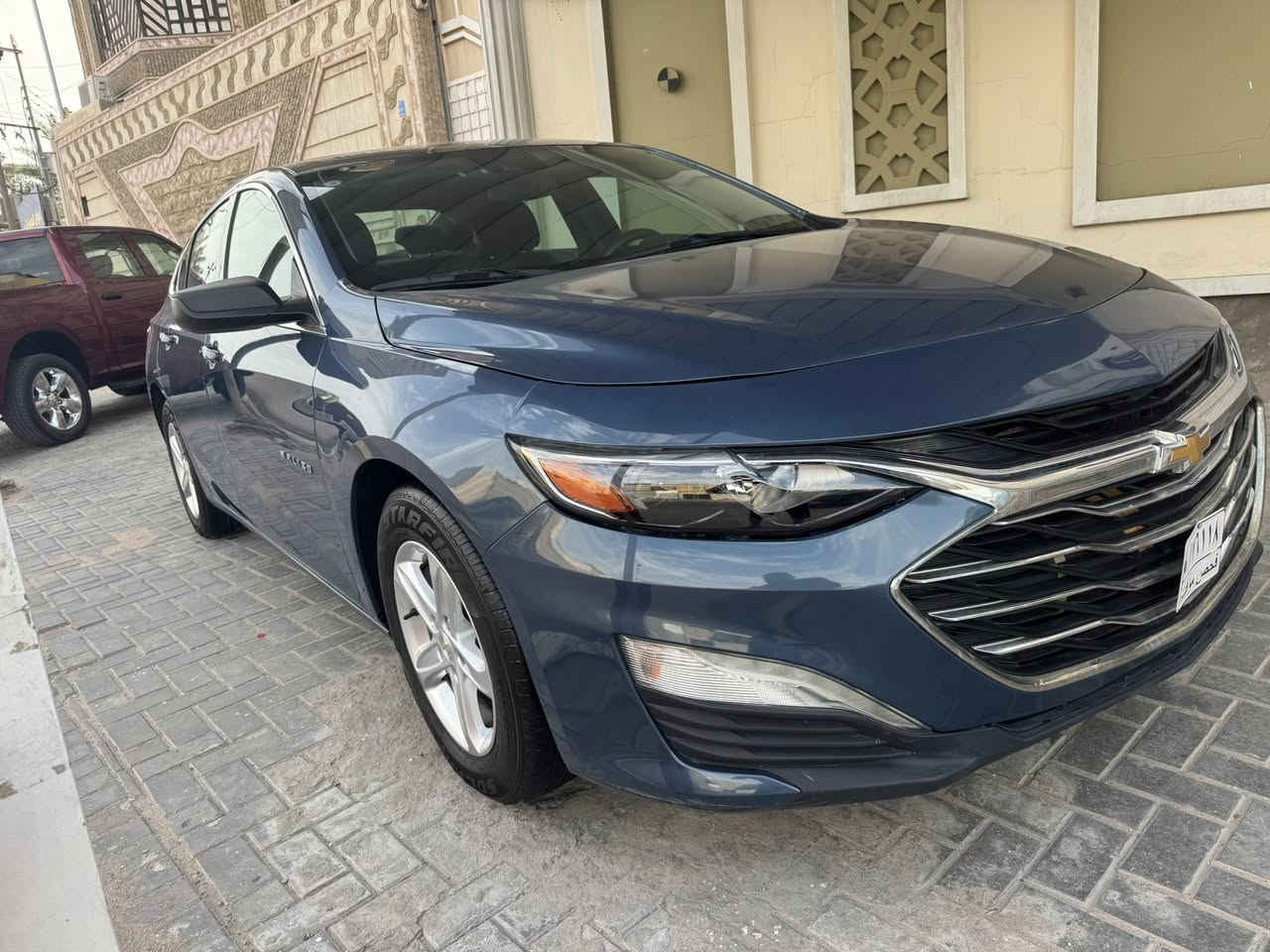 ماليبو ٢٠٢٤ بيها جاملغ وبنيد مبدلات بلاديات والباقي كله مكفول سياره جديده بمعنى الكلمه مكينه ٤ سلندر تيربو سايد بريك زكمه بصمه شاشه جبيره بدون رقم مكان السياره بصره 
السعر ١٣٥ للاستفسار ***********
