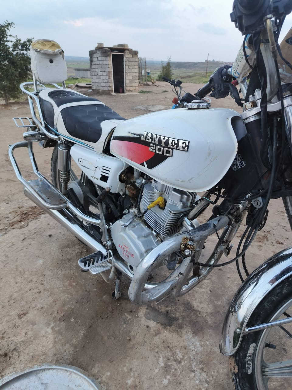 سلام عليكم
ماطور جني ابو الكله للبيع موديل 2023محرك مامفتوح ولا صرف ولا تبخير شرط كهربائيات السعر٥٧٥ قفل العنوان بيجي البجواري  رقم***********
