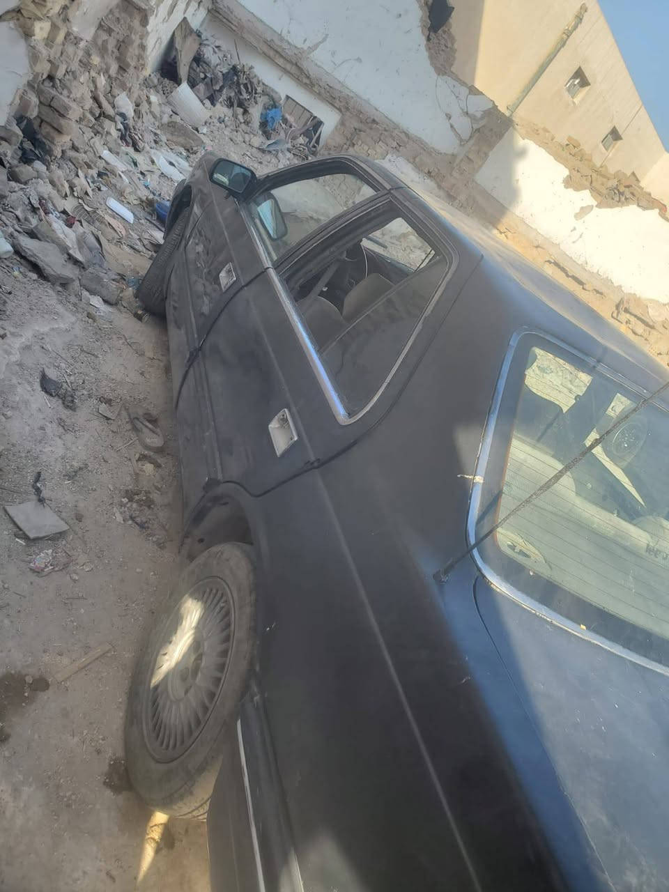 يالله مرخصت مدير الكروب للبيع أو لل مراوس كيه بونتيشه محرك كير ونجي مدير 94 ستويتها منتهية 23 مكينه خيط بخار ومكينه ناعمه ماتسمع صوتها كيرها يخبل أكسن بي ونه ترايرت حداديه حلوه سياره عايزها ترتيب كهربائيات فقط سياره شغاله وكل شيء ما بيها شرط تمشي بيها 120 راعيها ب شعب مكاني نجف كوفه شارع المعمل أقره المنشور وراسلني لا تكلي شبيها فدوه اروحلك ذاكرلك كل شيء و هاذه رقمي راسلني واتساب ودلل , *********** واتساب
