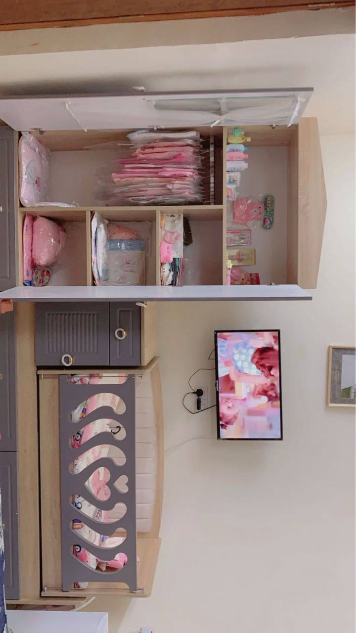 السلام عليكم...للبيع 
عندي غرفة اطفال كنتور وجربايه والجربايه غير مستعمله نهائيا سبب البيع ضيق المكان اي استفسار عالخاص


**إذا كنت صاحب هذا الإعلان وتريد حذفه لأي سبب، رجاءا أرسل رسالة إلى الدعم الفني**