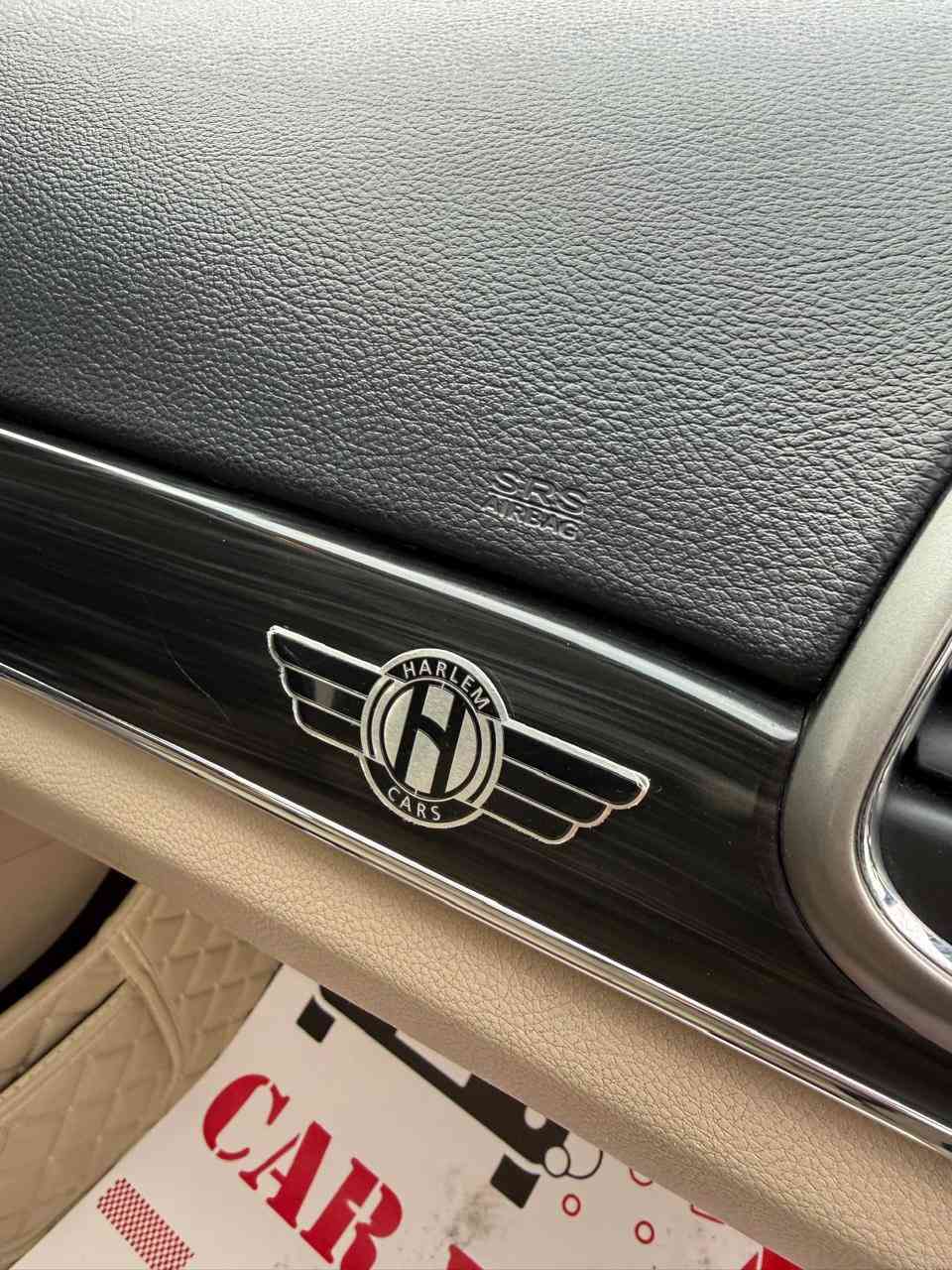 السلام عليكم
جيب خليجي شركة هارلم لمتد بلاس 3 شاشات 

2019

رقم بغداد ب اسمي شرط التحويل 

كفالة من الفتح والصبغ والتبديل 

بدون نقص

العداد 66 الف 

العنوان بغداد المنصور
***********

السعر 288 وبيها مجال بسيط
