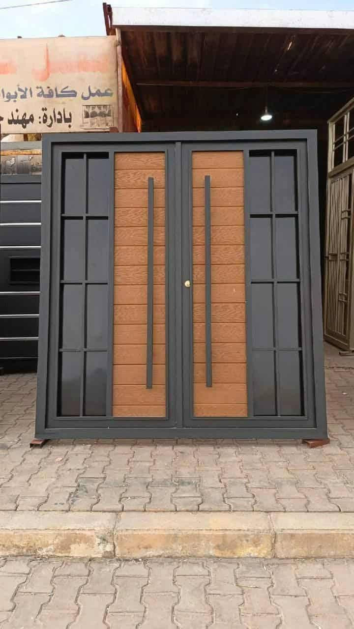 يعلن ديكورات سروك حداد ⚒️ وجبه جديدة من ديكورات ابواب قاصه بسعار تنافسيه 💵 باب قاصه عالي الجوده حديد مليمن💯
بديل خشب اصلي 💯 
صبخ الماني💯
كيلون +يدة تركي 💯 
***********☎️
