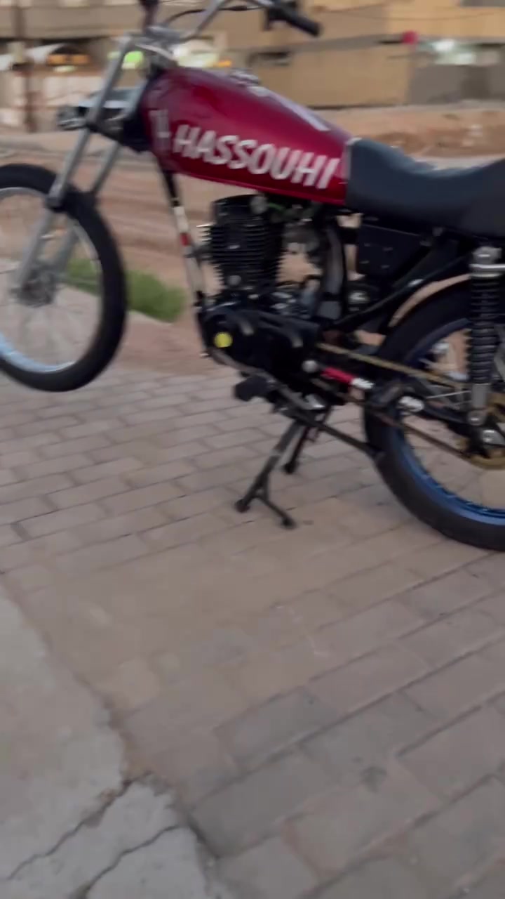 سلام عليكم دراجه نامه مكينه 200شاصي ارشه أمحور أوراق اصولي ويل خلفي انيرجي مدكر تفصال دراجه خير من الله رقم المبايل (***********)
