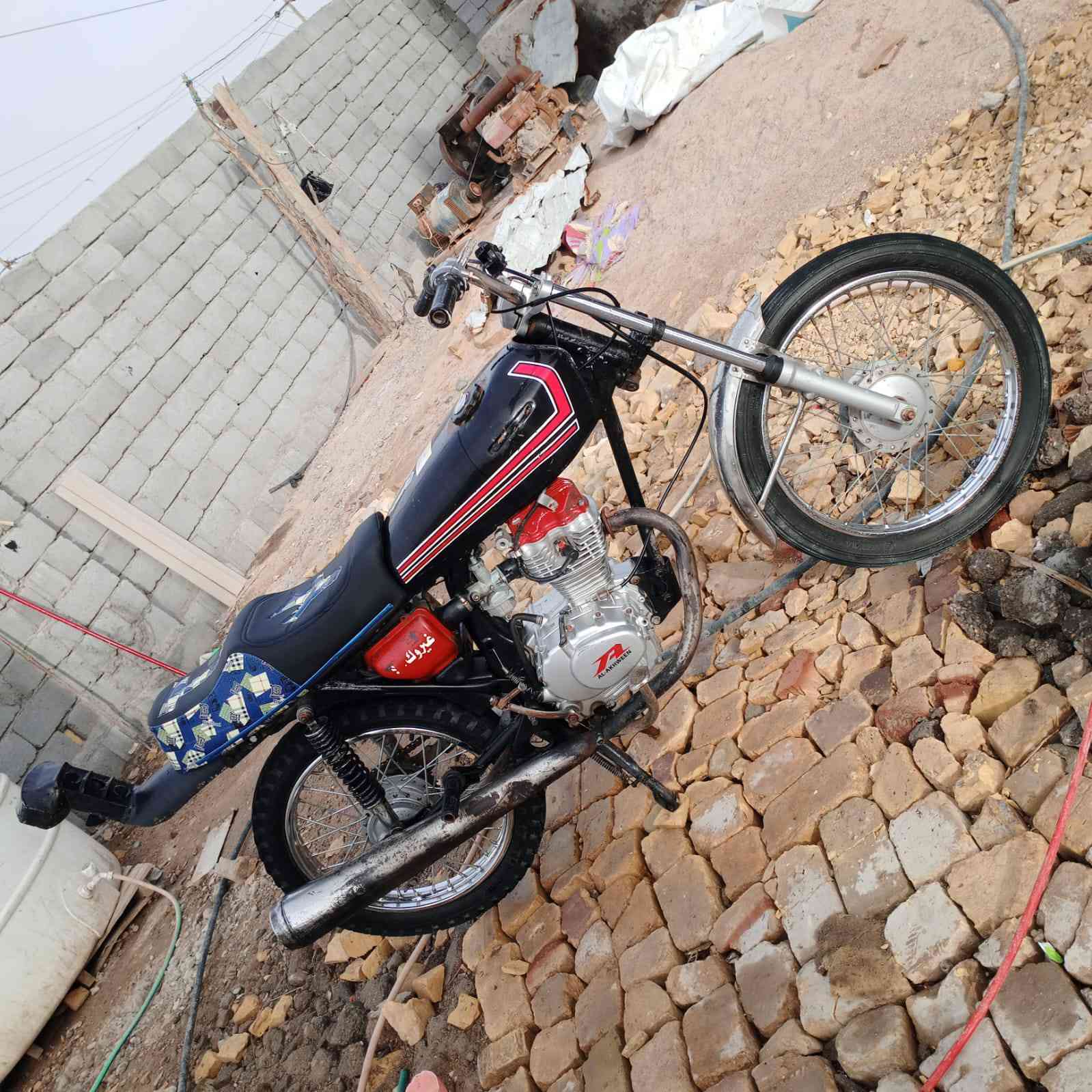 كلكك البيع مكان ناصريه قضا الصلاح.   ***********.
