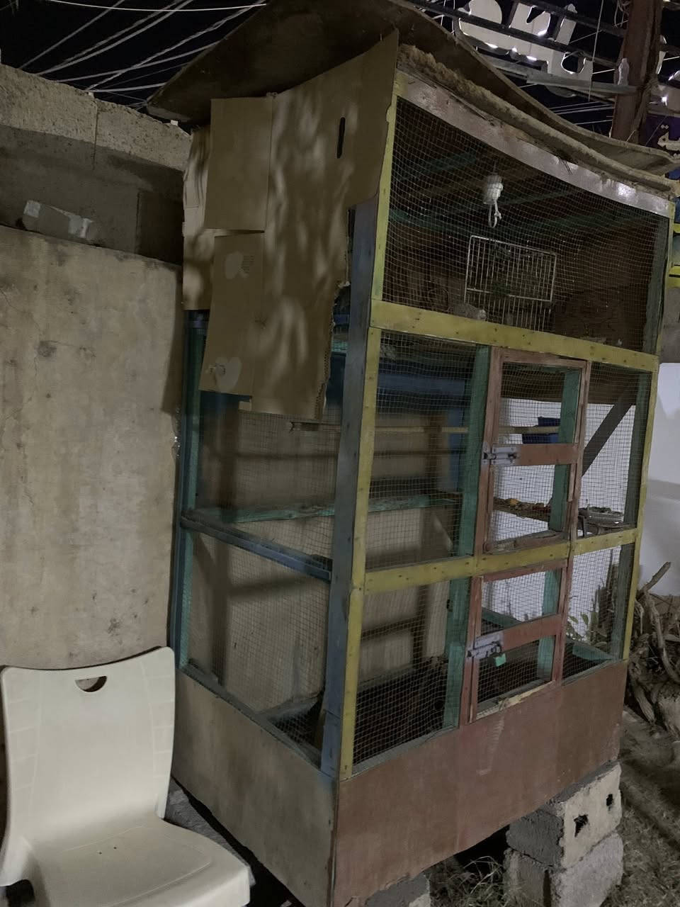 قفص للبيع ارتفاع 180 وجه 120 نزال 70 مكاني هيت *********** بي واتساب سعر 35
