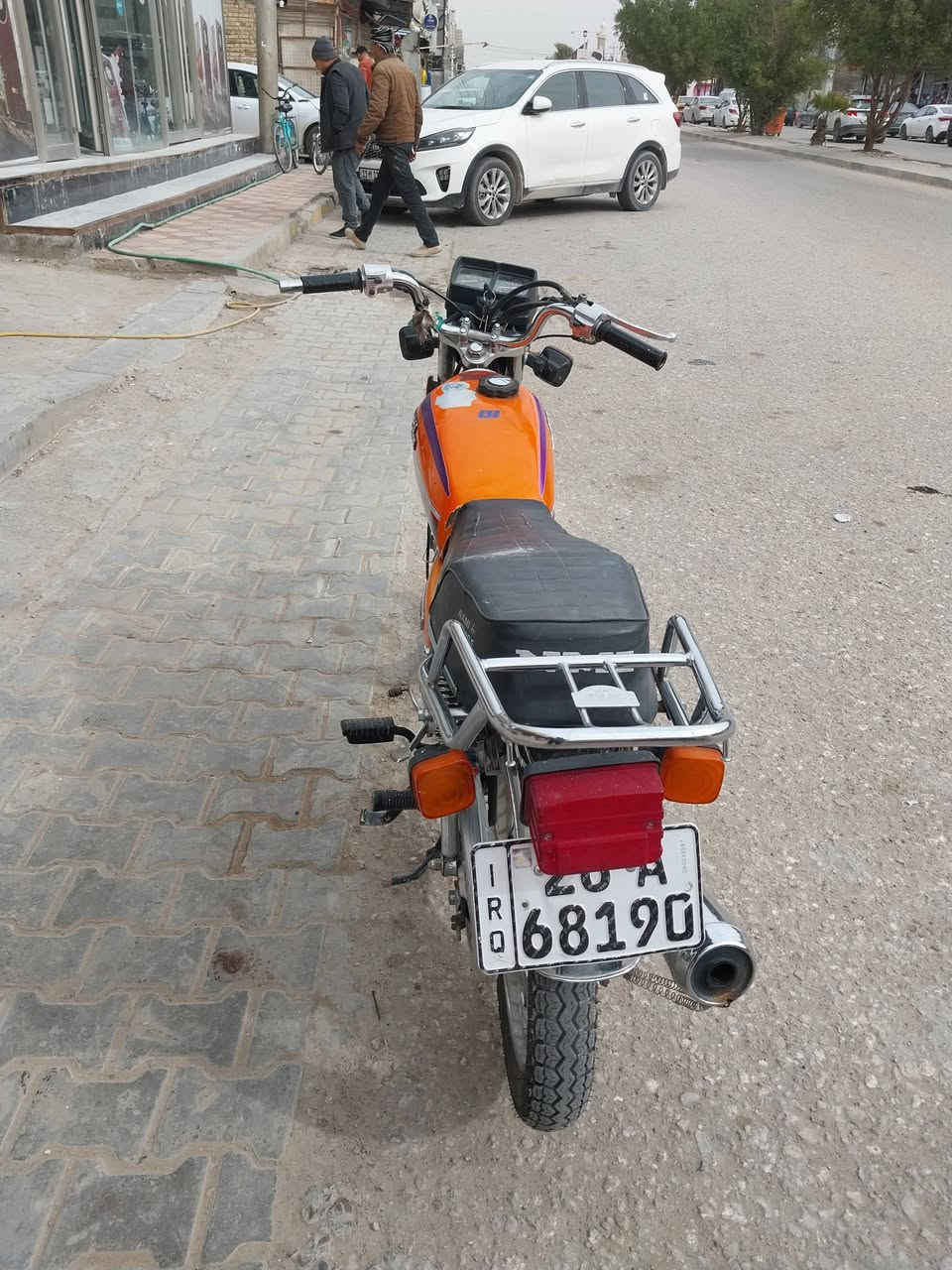 سلام عليكم شباب دراجه اربع كير موديل 21دراجه مكفوله ودرجه رقم وسنويه مكاني نجف اليحب يراسلني ع واتساب هاذه رقم ***********
