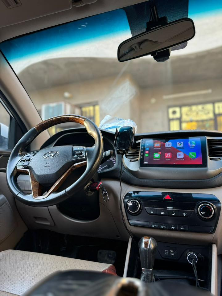 السلام عليكم
توسان خليجي للبيع 
الموديل 2018
اللون ابيض كفالة عامة من الحادث والتبديل والفتح  اكو صبغ موضح بالسونار (أمامكم)
محرك 2000 دوش بحالة ممتازة وكفالة
كير اوتو ماتيك 
مري كهرباء وشفط واشارات بالمري
اربعه ويل كب 
بروجكتور لد
تحكم ستيرن جهتين 
شباك نيكل 
تبريد +تدفئه خير من الله 
داخل جلد صحراوي 
حساسات خلفية
رقم بغداد انكليزي 
كامره خلفية بلادي 
مكان السيارة بغداد 
السعر 179 $$ و بيها مجال ان شاء الله 
الاستفسار‏

0770 963 7485
