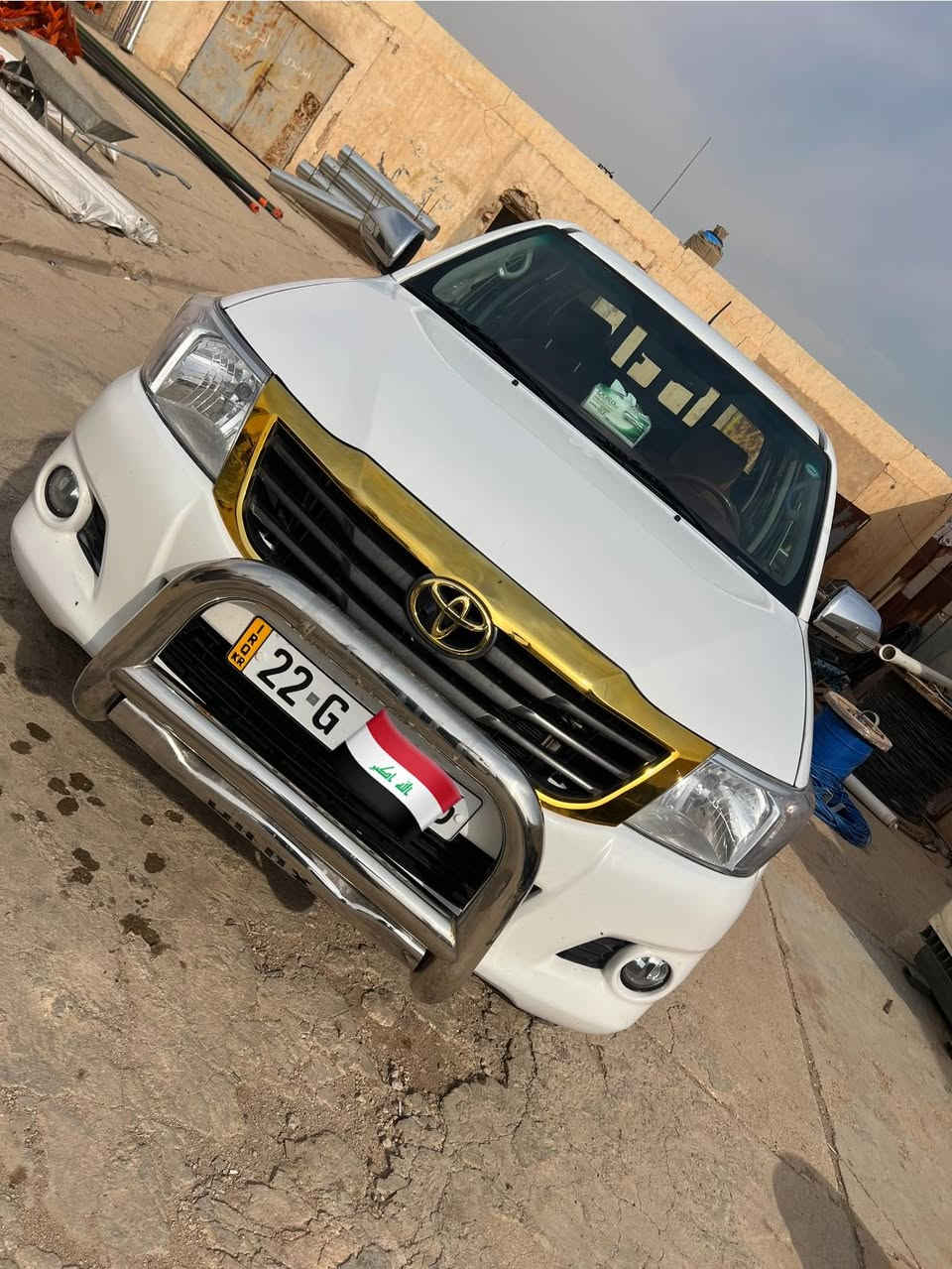 ‏سلام عليكم توجد بيكم دفع رباعي هايلوكس موديل 2014 كويتي مكفول كفالة عامة ماشي230الف الاستفسار الاتصال على الرقم ***********￼￼￼
