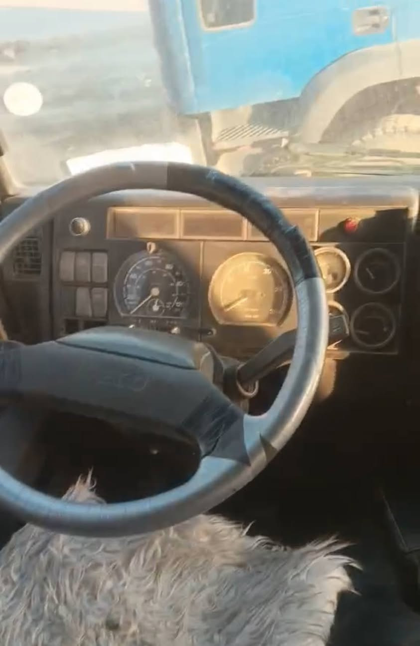 للبيع افيكو رقم سليماني   2030 محرك 120 محرك بيه صوت كير ابو حصير  جموعه داف شفت   90 قفل  رقم موبايل ***********  موديل 96 تاقم تاثيرات جديد

