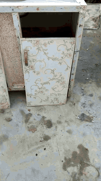 كاونتر وسنك مع كاونتر خانتين ماصورته نسيته 4 قطع مستعمله السعر 175 مكاني ناصرية حي الشهداء شارع النص واتس اب ***********
