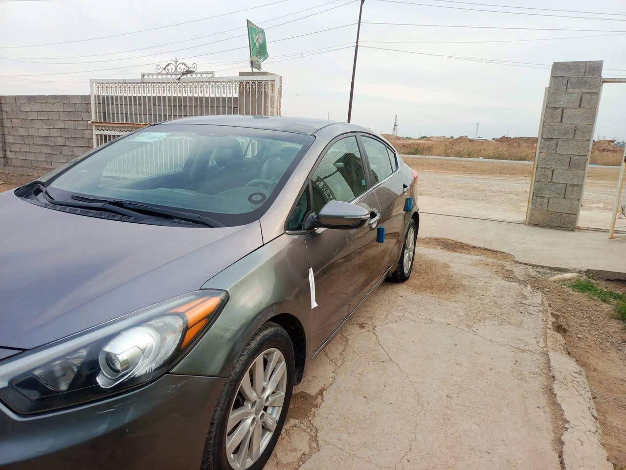 فورتي 2015 رقم سليمانية مكينة  GDI انكليزي وارد امريكي ضرر قمارة بارد وربع الجاملق الأمامي والثاني صبغ بدون دواخل السعر 86 للاستفسار الاتصال ***********
