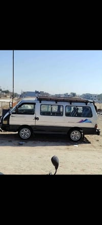 كيا بستا • ١٩٩٤ • رقم اصفر