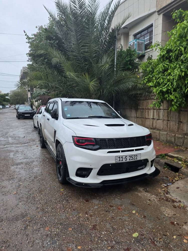 JEEP SRT8 2015 خليجية 

للبيع او المراوس باقل 

محدثة دعامية وبنيد تراك هوك 

فول مواصفات للاخير ومعروفة مواصفات SRT 
مكينة 6400
عليهة ستيرن كاربون فايبر بي شاشة معلومات ولدات وية RPM 
شوتة AFE رياضي 
هدرز Longtube 3 x 2
اكزوز موبار ريموت بالاضافة الى اكزوز ماكنوم فلو اضافي انطي وية السيارة 
تايرات كلهة جديدة ونظيفة 
بريكات بريمبو امامي خلفي 
عليهة ادامة كاملة مجاول وتخم بلكات جديد وهايدروليك الكير 
رقمهة حلو 2522 

برمجة فول سيفتي للاستخدام اليومي Knock 0 بال RPM 6000

حادثهة دعامية فقط والبنيد مبدل للتحديث 

بيهة بارد بالبيبان عكس السايق والسونار موجود

*********** بغداد, العراق
