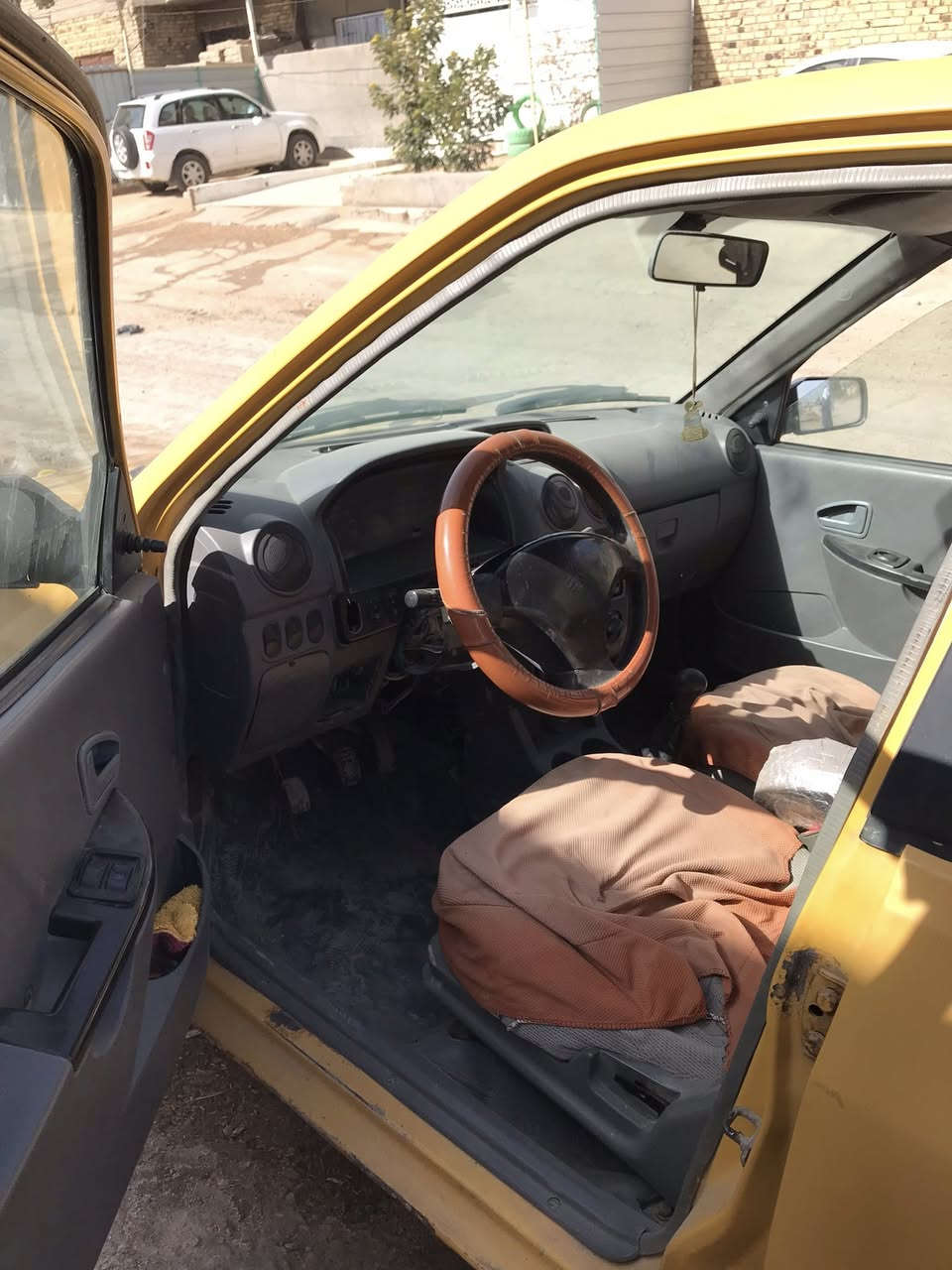 ‏‭٠٧٨٠ ٧٦٥ ١١٨٧‬/سيارة للبيع١٢
