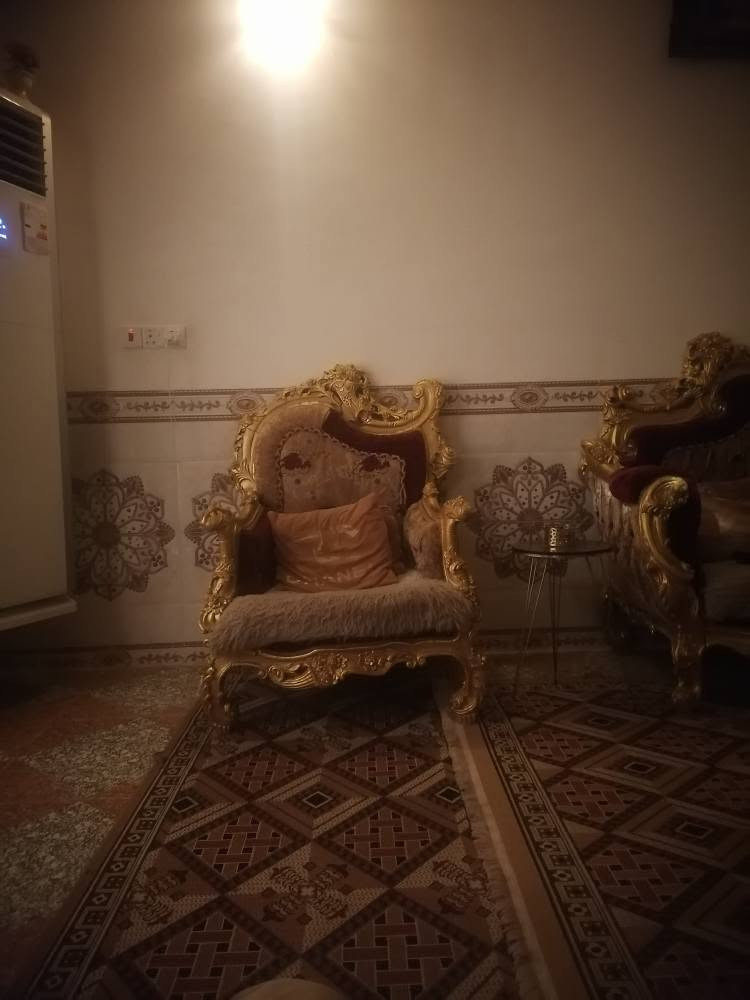 تخم ملكي عمارة, ميسان


**إذا كنت صاحب هذا الإعلان وتريد حذفه لأي سبب، رجاءا أرسل رسالة إلى الدعم الفني**
