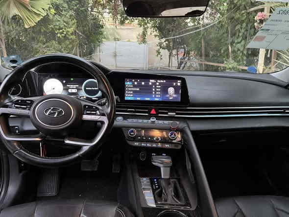 سلام عليكم النترا هايبرد موديل 2022 رقم بغداد ترقيم جديدبسمي  (مصبوغه عام) نصبغت بسبب قرار المرور لين ردات اسويه صفره ونزل قرار ممنوع  سياره فول مواصفات ماشيه 62 كيلو  رادارات شاشه كار بلي فتحه سلايت سعر115 اذا اكو مراوس هم ترهم***********
