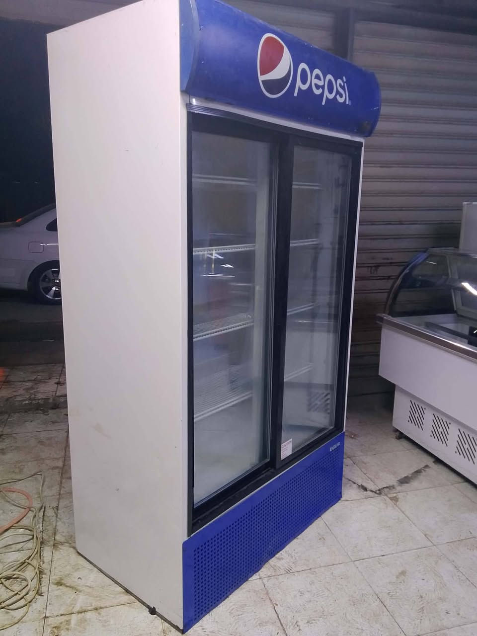 برادات باب بيهن وحدة ب٢٢٥ والباقي ٢٧٥ بي مجال
بابين ٥٥٠ بي مجال
بطحية ٢٧٥ تجميد بي َمجال
براد اجبان مقبلات وطرشي ترهم متر ونص ومتر ومتر وشوية ***********
