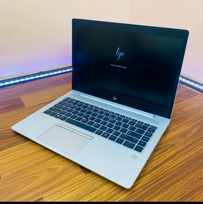 🔥 عرض مميز 🔥
💻 HP EliteBook 850 G6 — جهاز أعمال قوي

⚙️ المواصفات:
• المعالج: Intel Core i7 الجيل الثامن
• الرام: 16GB DDR4
• التخزين: SSD 256GB سريع
• الشاشة: 15.6" Full HD
• كرت الشاشة: منفصل 2GB + Intel داخلي
• هيكل ألمنيوم — كيبورد عربي/إنكليزي

✨ مميزات الجهاز:
✔️ أداء ممتاز لتعدد البرامج والمهام
✔️ تصميم عملي وخفيف مناسب للشغل والدراسة
✔️ منافذ كاملة (USB-C / HDMI / LAN وغيرها)
✔️ واي فاي + بلوتوث + كاميرا HD

💰 السعر: 475 الف دينار
📩 للحجز والاستفسار خاص


**إذا كنت صاحب هذا الإعلان وتريد حذفه لأي سبب، رجاءا أرسل رسالة إلى الدعم الفني**
