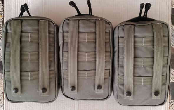 جعب طبابة زيتوني امريكي اصلي غير مستخدم القطعة ٣٥ الف ***********
