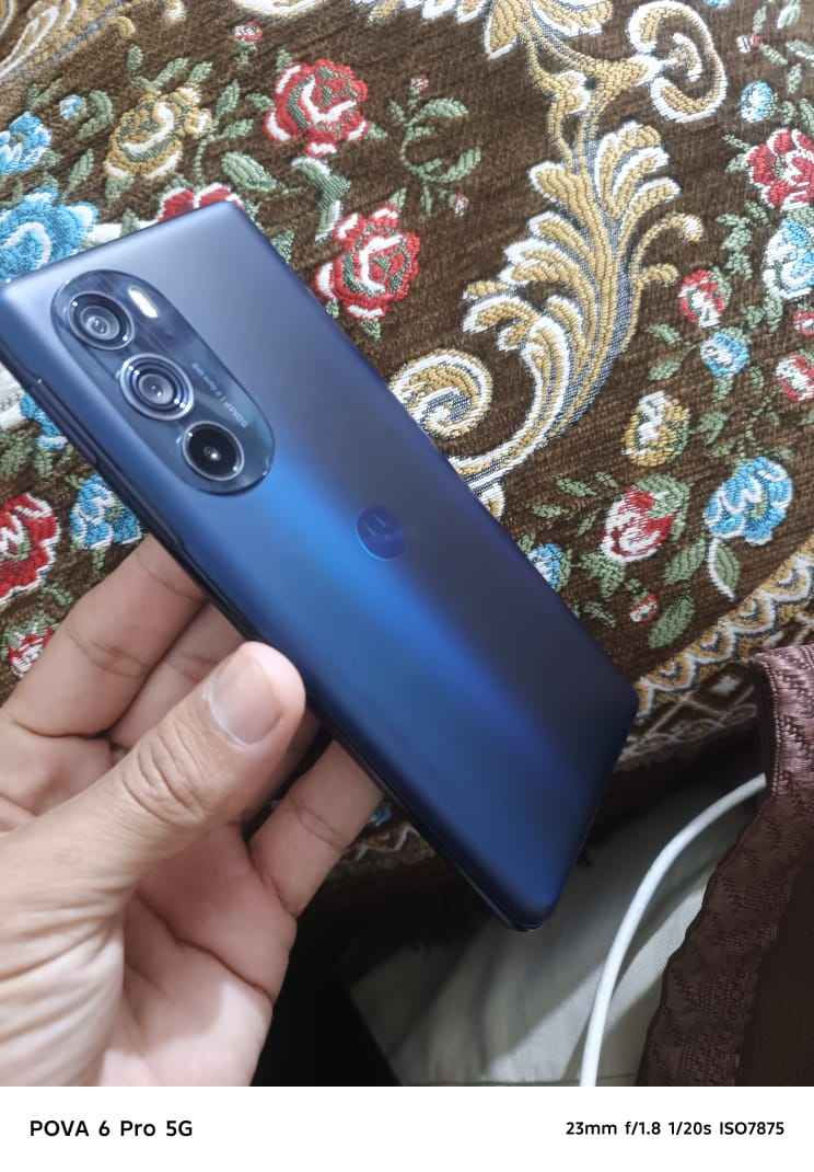 Motorola Edge+ 5G
ذاكرة 256 رام 12 
شاشة. 144 هيرتز 
معالج سناب دراكون 8جن 1 
للبيع فقط ب180 بغداد الكاضمية 
توصيل ما عندي ابد تريده تجي تشوفة وخادم اني 
جهاز نضيف كلش وعملي إلى ابعد حدود العاب تستخدام ممتاز (جماعة ال 140/130) ما ابيع Colombo, Sri Lanka


**إذا كنت صاحب هذا الإعلان وتريد حذفه لأي سبب، رجاءا أرسل رسالة إلى الدعم الفني**