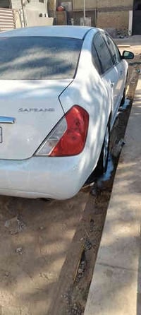 رينو سافران موديل 2010 السياره كفاله ماعده رصعتين  رقم ميسان الانكليزي...