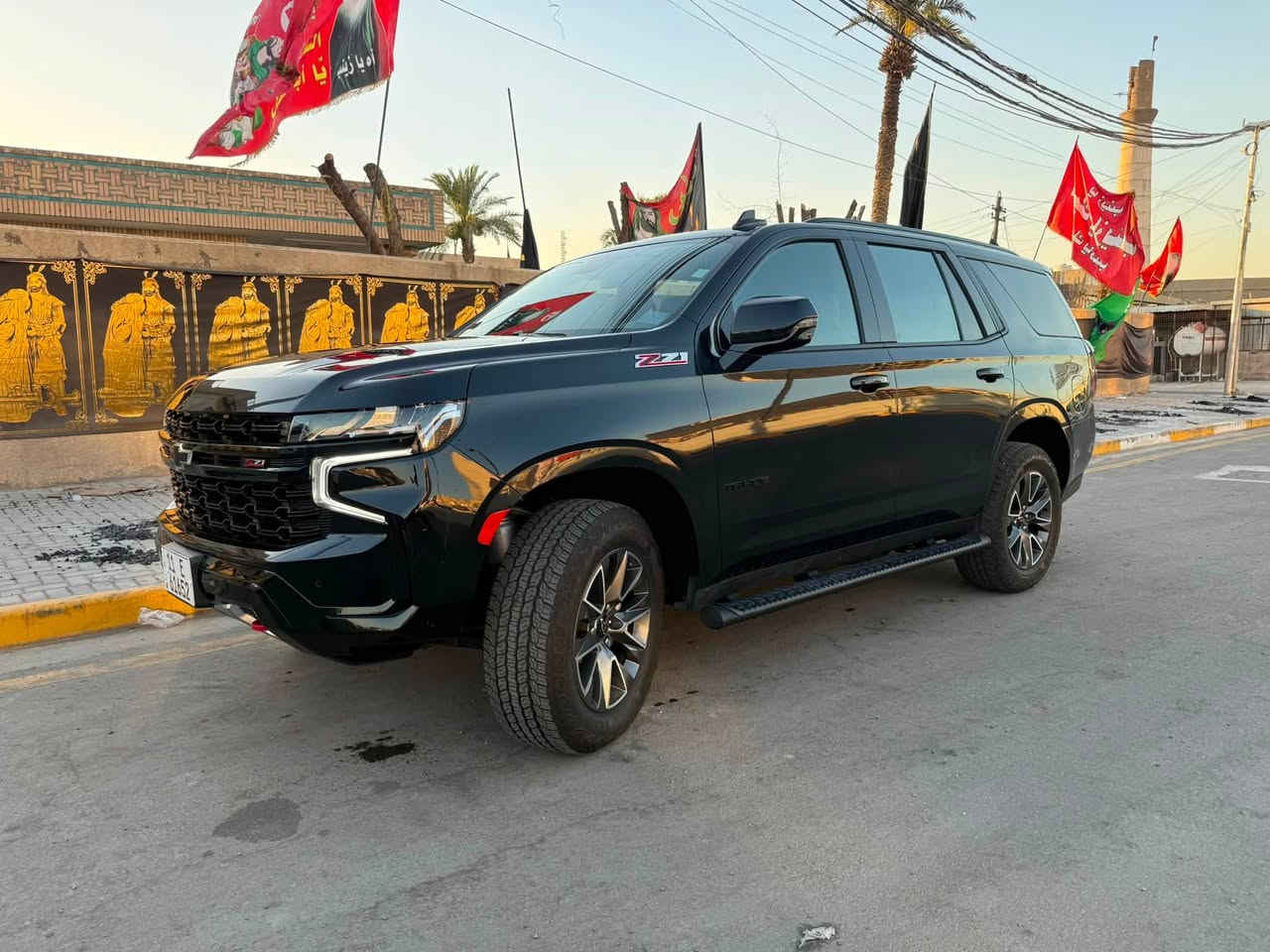 شفرليت تاهو 2024  Z71( أمريكي )
رقم بغداد شهداء بأسمي مرقم وكامله
فول مواصفات
مفتاح التشغيل بصمة  
تشغيل عن بعد  
بانوراما  
فتح الصندوق كهرباء وبالقدم  
دفع رباعي  و خلفي 
حساسات أمامية  
حساسات خلفية  
لايت زينون + LED  
بك لايت LED  
دخول بصمة ذكي  
حساسات ضغط الاطارات  
اشارة في المرايا الجانبية  
المرايا قابلة للطي كهرباء  
ماسحة خلفية  
تنظيف الكاميرا الخلفية بالماء  
عدد AIR BAG 8  
نوع الكير/ بيانو  
هاند بريك كهرباء دكمة  
دشبول شاشة ديجيتال  
شاشة Apple Car play  
كاميرا دوارة  
5 كاميرات 360  
الانارة الداخلية LED  
مقود جلد حياكة  
شفتات خلفية للمقود  
مثبت السرعة Cruise  
المودات والاوامر الصوتية  
شاحن هاتف Wireless  
مخارج منفذ للطاقة  
المقاعد   VIP منفصل
المقاعد جلد  
حركة المقاعد جميعها كهرباء  
تدفئة  المقاعد الأمامية والخلفية  
تبريد مناخين منفصلين  
3 قطع تبريد  
أوضاع القيادة Drive Mode  
أوتو هولد Auto Hold  
رادار  
 ماشيه 7000فقط
تحذير النقطة العمياء  
نظام مانع الانزلاق  
نظام نزول المنحدرات  
نظام تحديد المسار  
نظام اطفاء وتشغيل المحرك التلقائي
مكانها بغداد 
حادث امريكا قطعه وحده ربع الجاملغ الخلفي وصور الحادث مرفقه 
مصلح تصليح درجه اولى وكله اصلي مال شركه    

 للاستفسار  ***********

