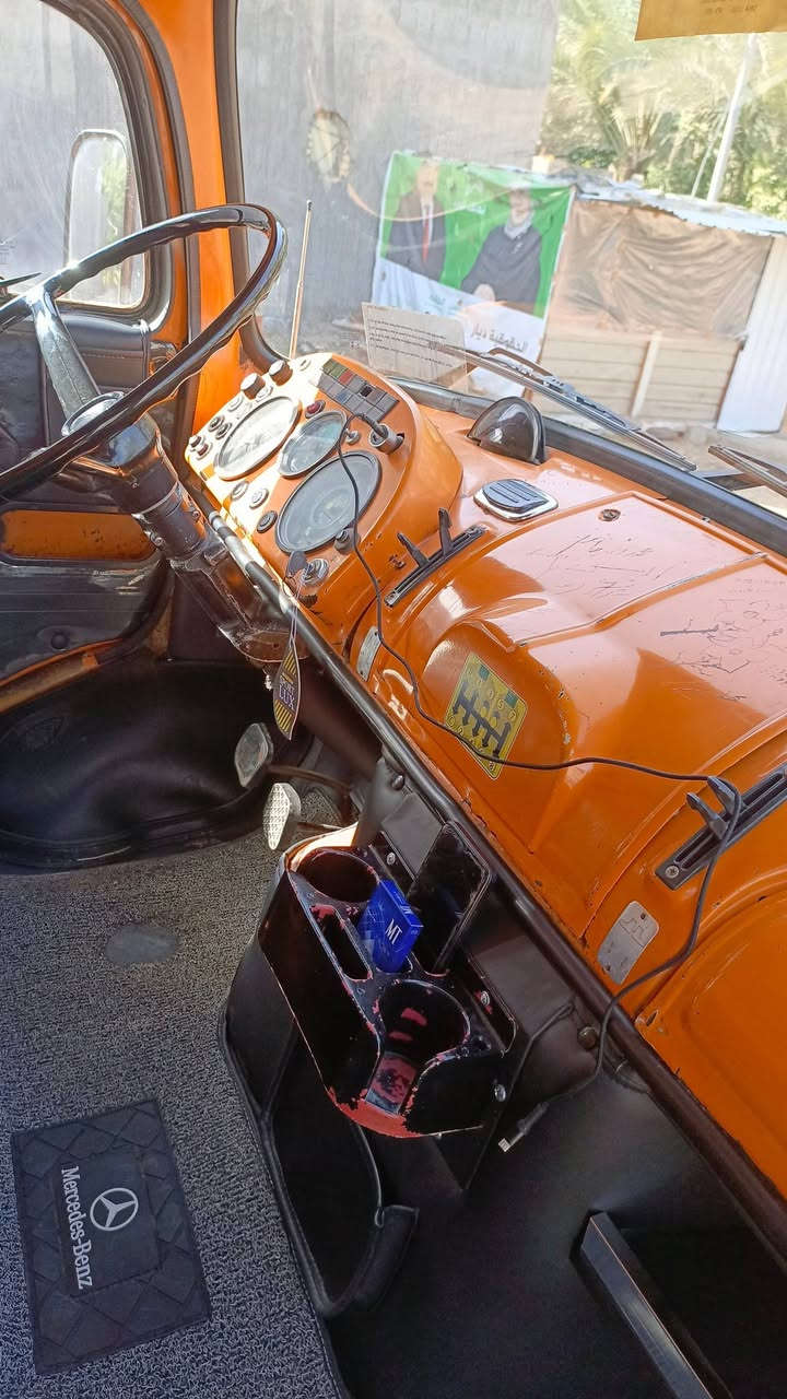 اسلام عليكم اقجم موديل 81 مايلر ومطول نضيفه كلش سياره بسمي برغي متصرف عليها كبل للشغل مال جناي للاستفسار ***********
