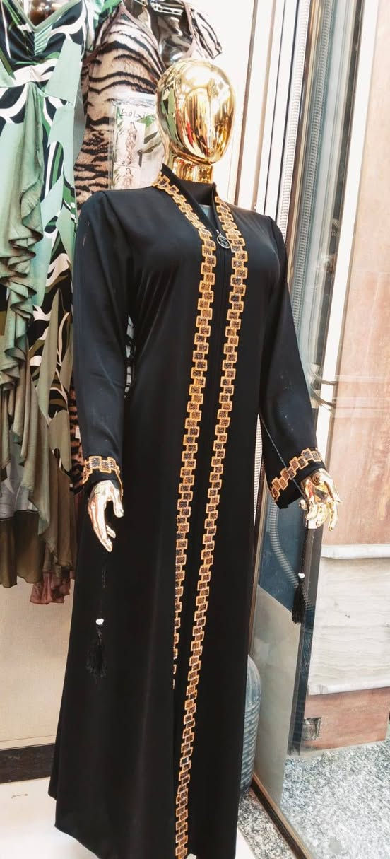 محل بوتيكي للابسه النسائيه مجاور كلشي رخيص او ماركت الغدير متوفر عدنه الجبب والعبي والدشداشه الطويله والقصيره والتراكات والبشت والشلحه من اجود انواع الاقمشه
*********** هذا رقم المحل متواجد واتساب اهلا وسهلا
بوتيكي للالبسة النسائية
